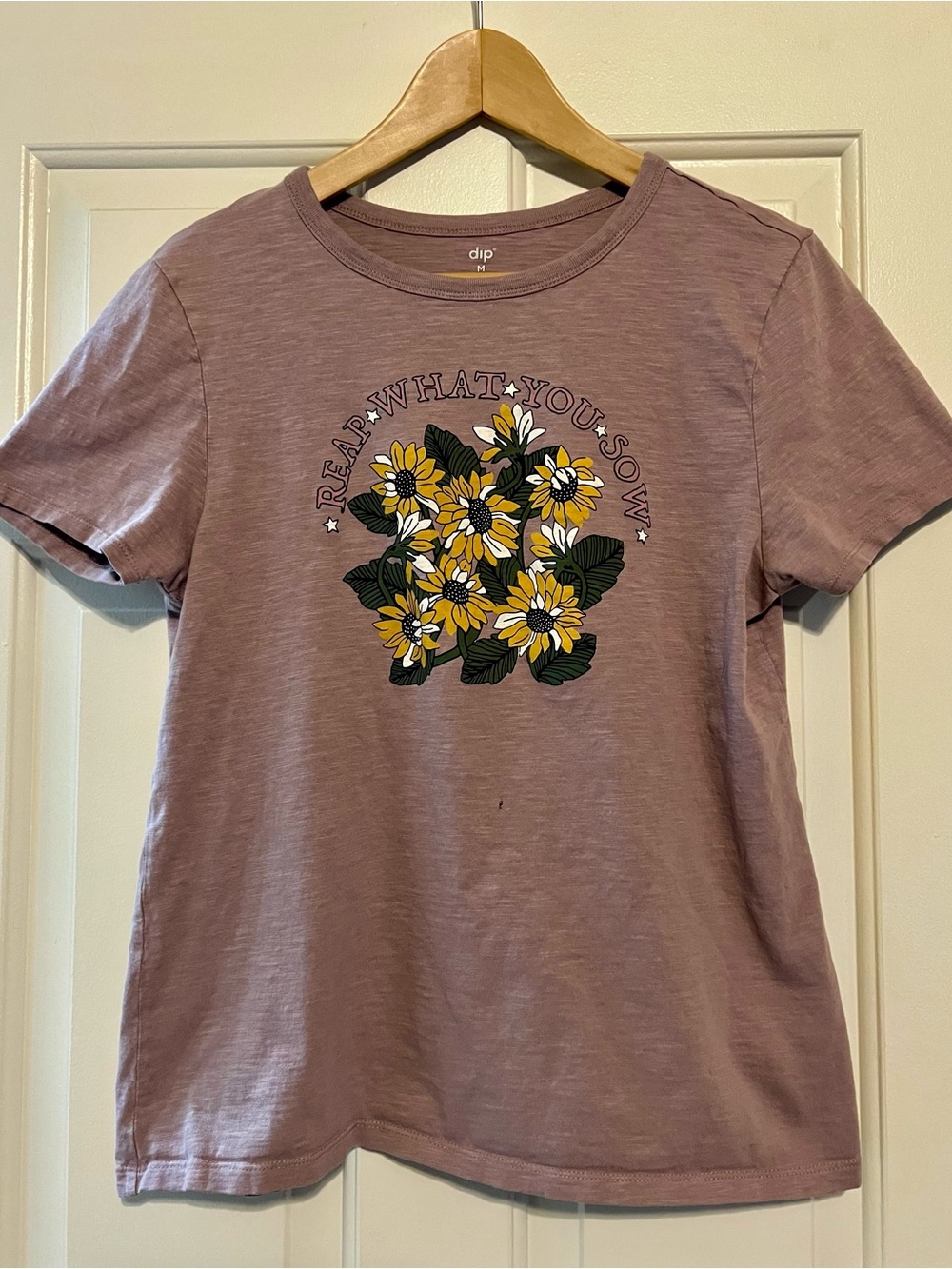 Dip Mauve Purple "Reap What You Sow" Sunflower Graphic Tee - Size M